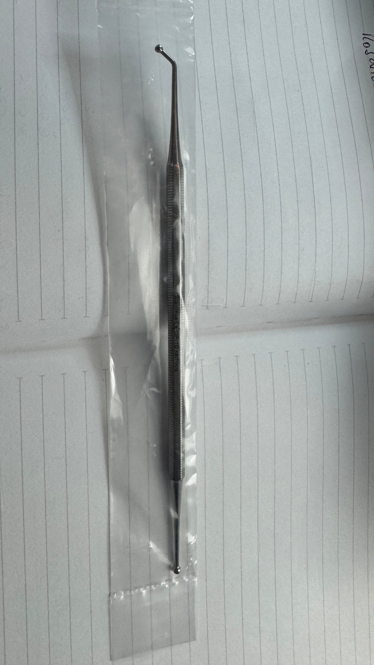 Double-Ended Probe for auricular acupuncture